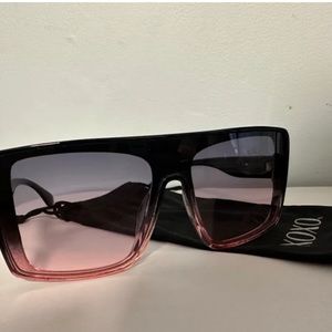 Ombré XOXO sunglasses with bag
